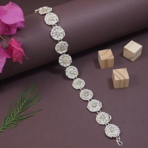 Traditional Gold Plated Kundan Matha Patti for Women & Girls | Bridal Head Chain Jewelry | Elegant Wedding & Festive Wear Accessory Pack of 1 Pc