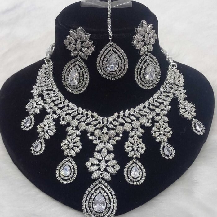 Necklace Necklace